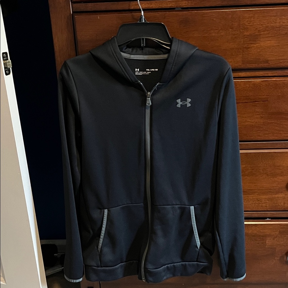 Under Armour black Full-Zip Hoodie youth XL